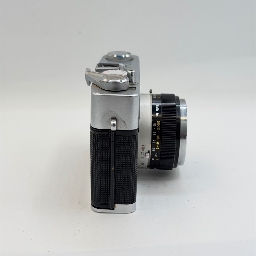 Konica EE-Matic Deluxe 35mm Film Camera Hexanon 40mm f2.8 Lens Vintage Japan - Picture 9 of 11